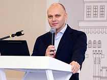 Опрос: только 21% видит эффект от прямых линий губернатора Беспрозванных