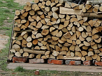 Вопрос с нехваткой дров в Черняховском районе должны решить до начала отопительного сезона