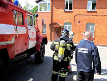 В райбольнице под Калининградом прошли учения в условиях, максимально приближенных к реальным