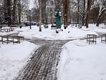 В Калининграде у памятника патриоту нашли тайное послание