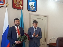 Главой Калининграда избрали главврача скорой помощи