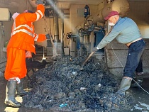 Жители Советска за...или канализацию личной гигиеной