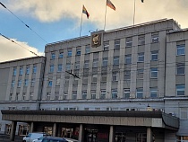 «Отклонения до 50 минут»: в мэрии пообещали наказать перевозчика