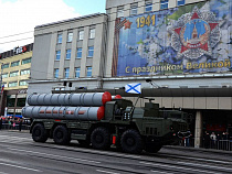 «Мольберт и братья» вновь оформят город к Дню Победы