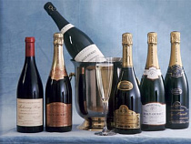 Государство будет регулировать цены на вино и шампанское