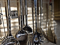 40-летняя калининградка избила свекровь половником