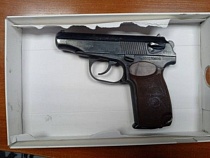 В Советске с места происшествия украли заряженный пистолет 