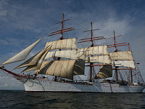 «Седов» и «Крузенштерн» откроют для посещения (график)