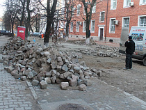 В 2016 году в Калининграде отремонтируют 58 тротуаров и 50 дворов