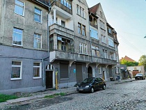 В Черняховске с дроппера требуют переведённые из Москвы 240 тыс. рублей