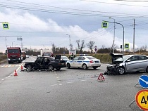 У вырезанного из «Мерседеса» в Калининграде водителя тяжёлые травмы  