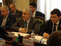 Депутат Госдумы Завальный прилетел в Калининград поднимать энергетику