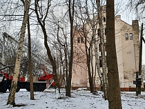 Семинарию у замка Вальдау тушили 6 часов