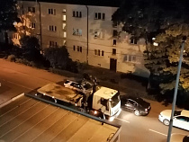 Из-за перекрытия Киевской в Калининграде повально эвакуируют машины