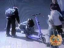 В Калининграде ищут жёстко сбившего женщину электросамокатчика