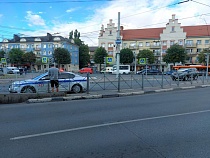 «Лэнд Крузер» наехал на пешехода на Театральной в Калининграде