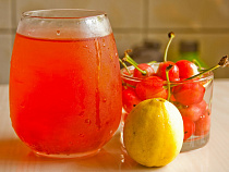 Родителей школьников в Калининградской области пугают отравлением детей