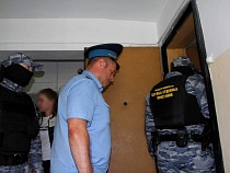 Наследника вселили в квартиру в Калининграде с силовой поддержкой 