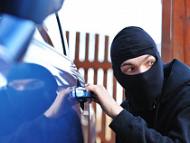 Калининградские полицейские задержали пьяных угонщиков по горячим следам