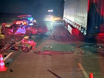 В Краснознаменском районе из железных обломков вытащили человека