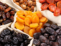  Сухофрукты из Латвии развернули на границе