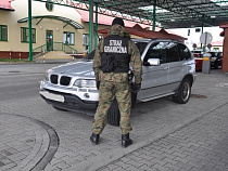 Украденный в Калининграде БМВ Х5 арестовали на границе в Польше