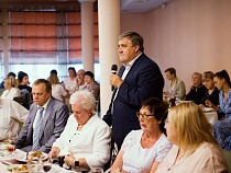 В Калининграде устроили праздник для Осиповой после прекращения уголовного дела