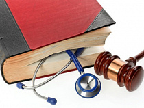 В Калининградской области несовершеннолетняя провалилась в открытую ливневку