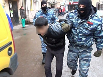 В Калининграде продавец насвая предлагал полицейскому 10 тыс. рублей