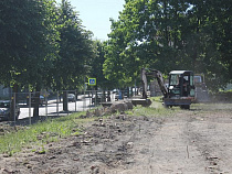 В Черняховске между двумя школами строят новую спортивную площадку