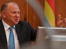 Цуканов не попал на концерт певицы Валерии из-за ФЦП