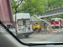 Люди попали в автокатастрофу на выезде из Калининграда в Балтийск 