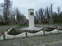 В Калининграде отреставрировали бюст Суворова на одноимённой улице