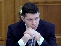 Алиханов пообещал мамочкам ещё два детсада и три школы
