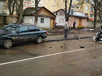 Лобовое столкновение на Озёрной в Калининграде (видео)