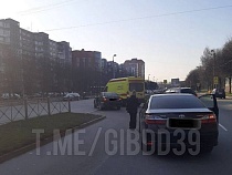 На Московском проспекте в Калининграде чуть не погиб мотоциклист