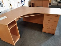 Офисный планктон в Калининградской области заманивают ростом зарплат