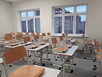 Алиханов ответил на вопрос об оценках школьникам во время дистанционки