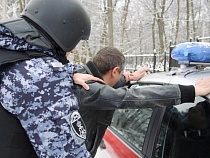 В Балтийске Росгвардия остановила пьяного дебошира с ножом