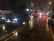 Внедорожник «Ауди» сбил пешехода на Советском проспекте в Калининграде