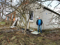 Под Калининградом старший сержант полиции спас женщину из горящего дома