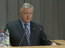 Якунин отказался представлять Калининградскую область в Совете Федерации