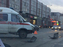 В центре Калининграда в ДТП попала «скорая» 