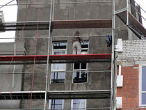 “Садоводы” из Калининграда лишились строительных лесов и бетономешалки