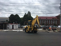 В ДТП с экскаватором у Южного вокзала пострадал трехлетний ребенок