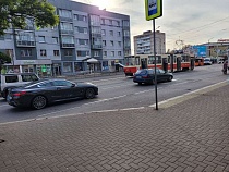 Названо реальное число элитных автомобилей в Калининграде