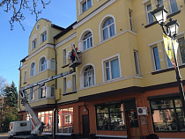 В Зеленоградске подсветили дома на Курортном проспекте