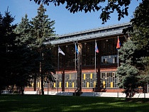 В Калининграде при строительстве Центра спорта «разбили и забыли» аллею