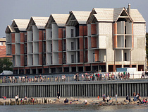 В Зеленоградске компании-банкроту дано разрешение достроить апарт-отель вместо его сноса