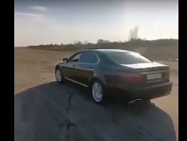 Под Зеленоградском на «Лексусе» разъезжала 11-летняя девочка